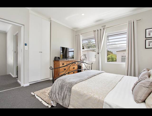 3 BEDROOM TOWNHOUSE RENTED IN KENILWORTH UPPER